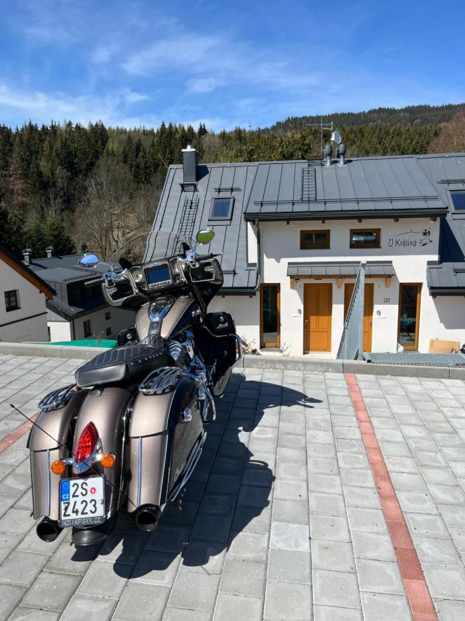 U Kralika, Apartman H, 3 Samostatne Loznice - Mezonet, Vlastni Parkovani, 50 Metru Od Vleku , Vysousece Bot V Lyzarne Dolní Morava Dış mekan fotoğraf
